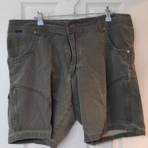 Men's Kuhl Cargo Shorts Size 36 Vintage Patina Dye Brown